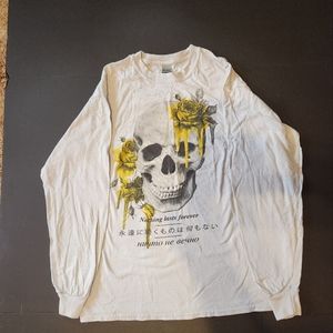 Size M long sleeve t-shirt